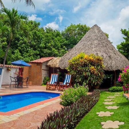 Отель Portoazul Casa De Playa Пуэрто-Коломбия Экстерьер фото