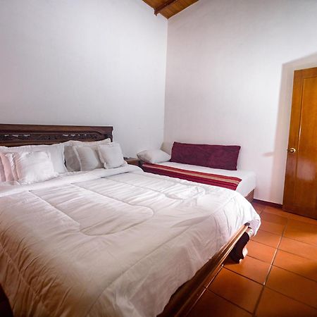 Отель Portoazul Casa De Playa Пуэрто-Коломбия Экстерьер фото