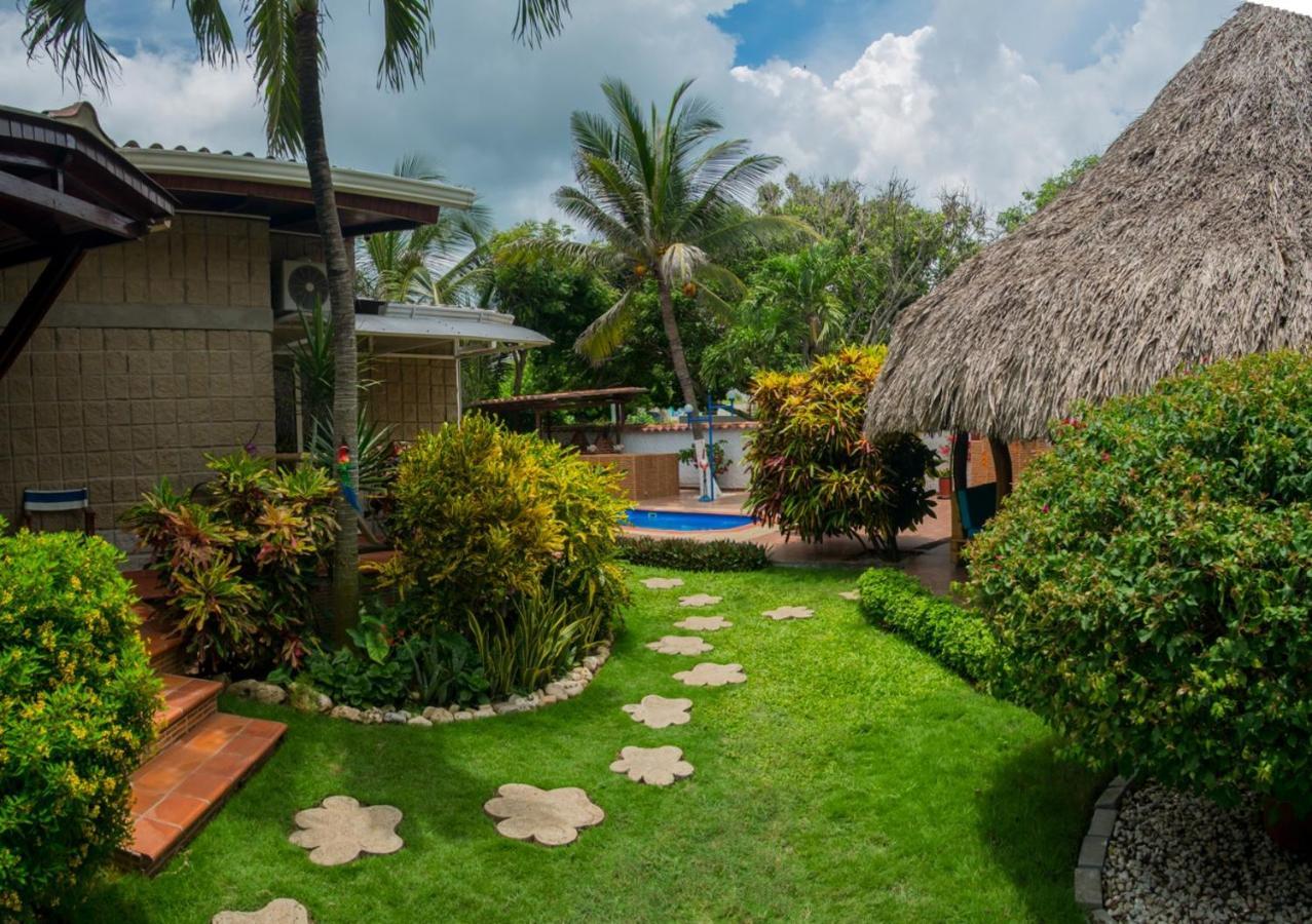 Отель Portoazul Casa De Playa Пуэрто-Коломбия Экстерьер фото