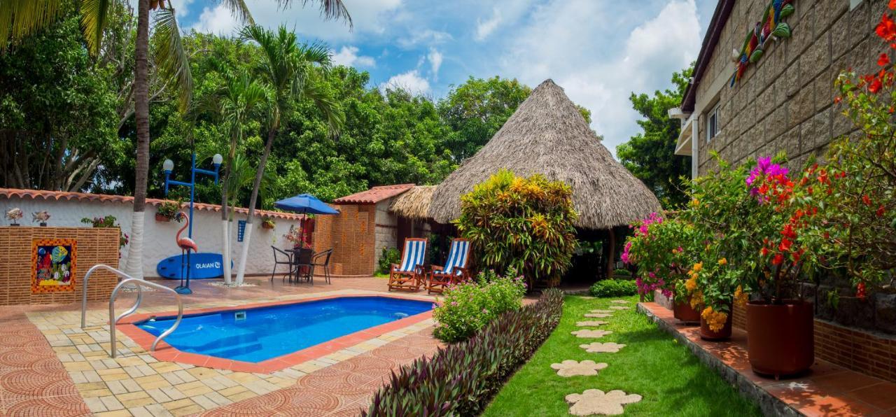 Отель Portoazul Casa De Playa Пуэрто-Коломбия Экстерьер фото