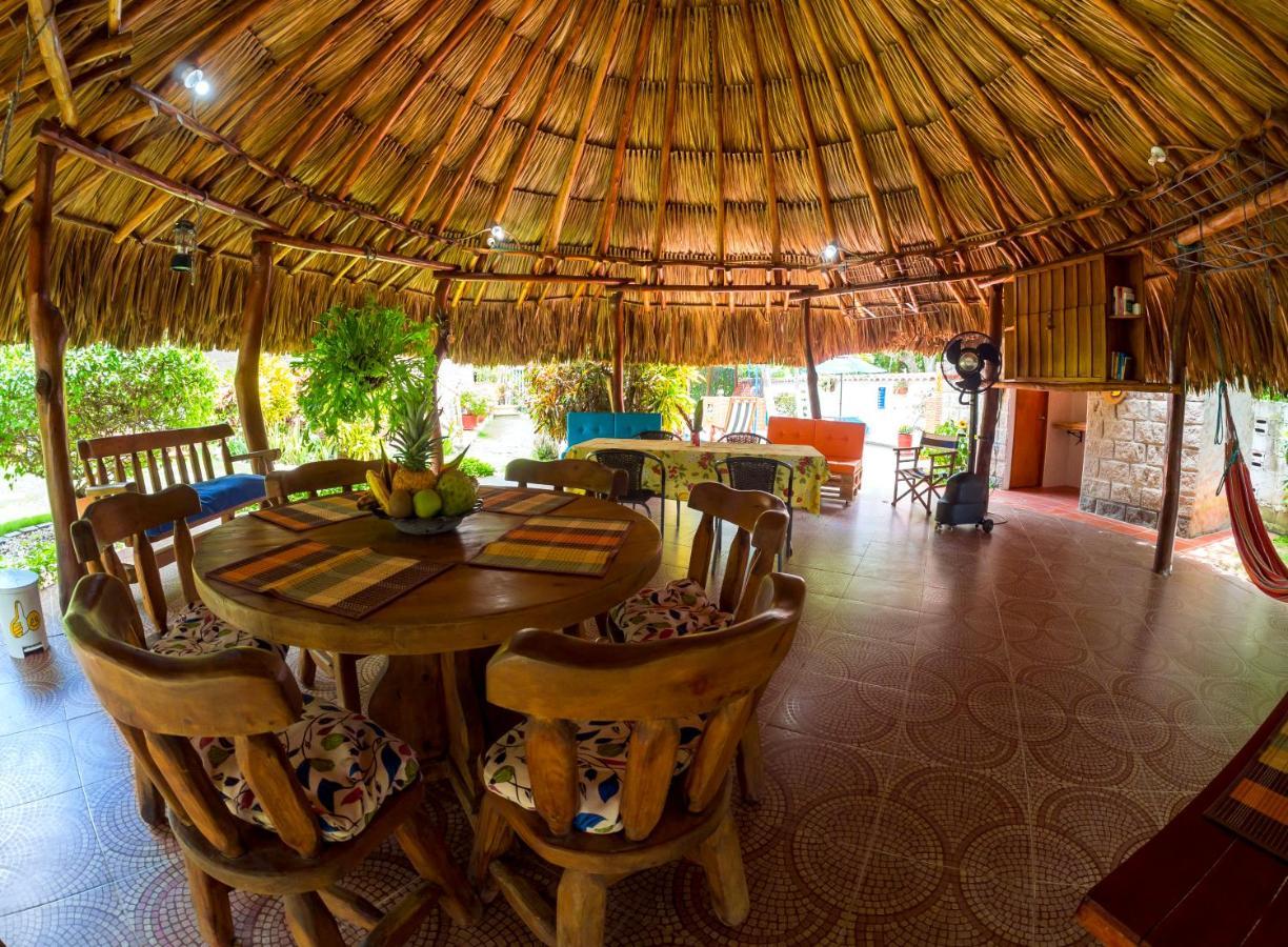 Отель Portoazul Casa De Playa Пуэрто-Коломбия Экстерьер фото